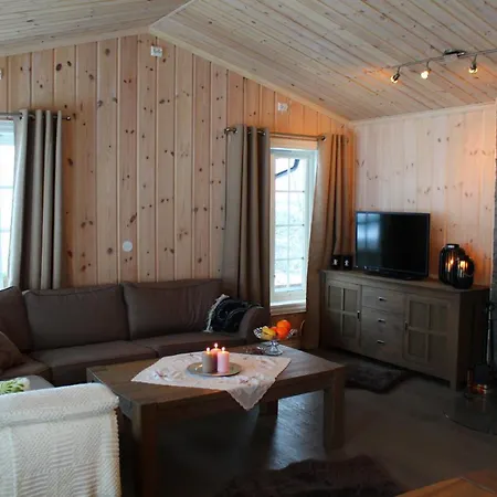 木屋 Bergestua - 4 Bedroom *