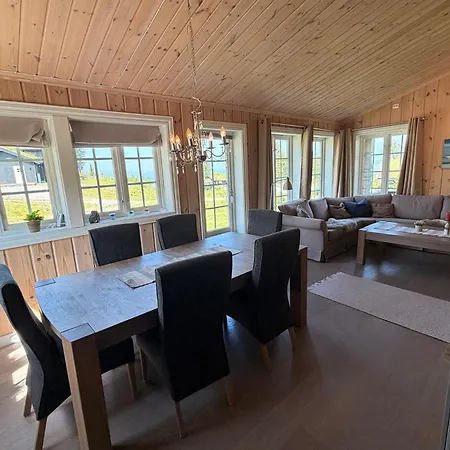 Bergestua - 4 Bedroom Chalet